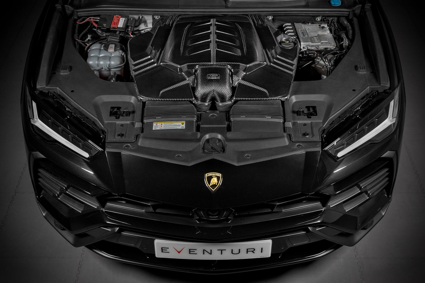 Admision de carbono Eventuri para Audi RSQ8/SQ8/SQ7, Lamborghini URUS, Porsche Cayenne turbo
