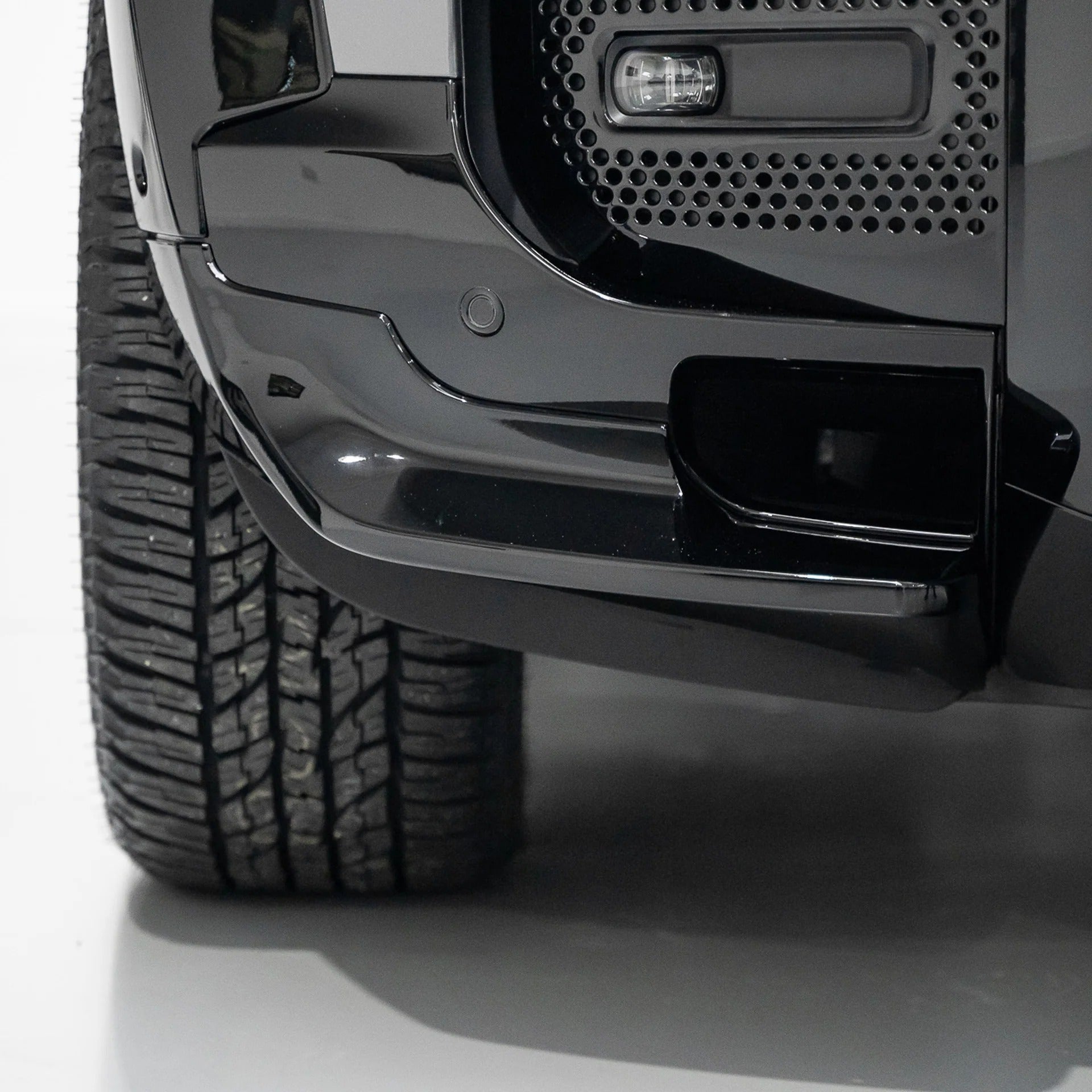 Añadidos delanteros Urban Automotive para Defender L663 90/110/130 (Para widetrack) - Importworks SP