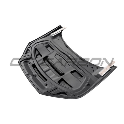 Capo en carbono para AUDI A6/A7/S6/S7/RS6/RS7 C8 2019-2025