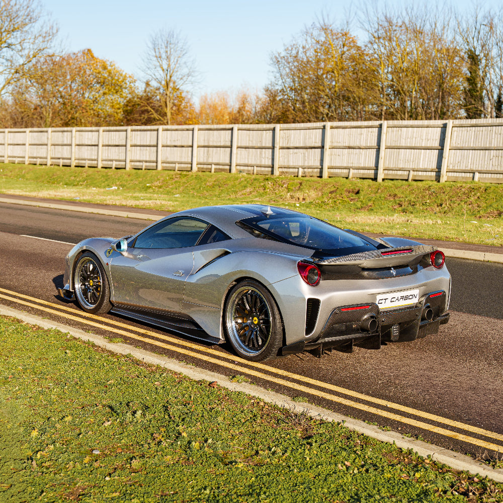 Kit de carbono para FERRARI 488 PISTA - CT DESIGN