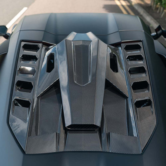 Tapa del motor y toma de aire de techo en carbono para Lamborghini REVUELTO - CT Design