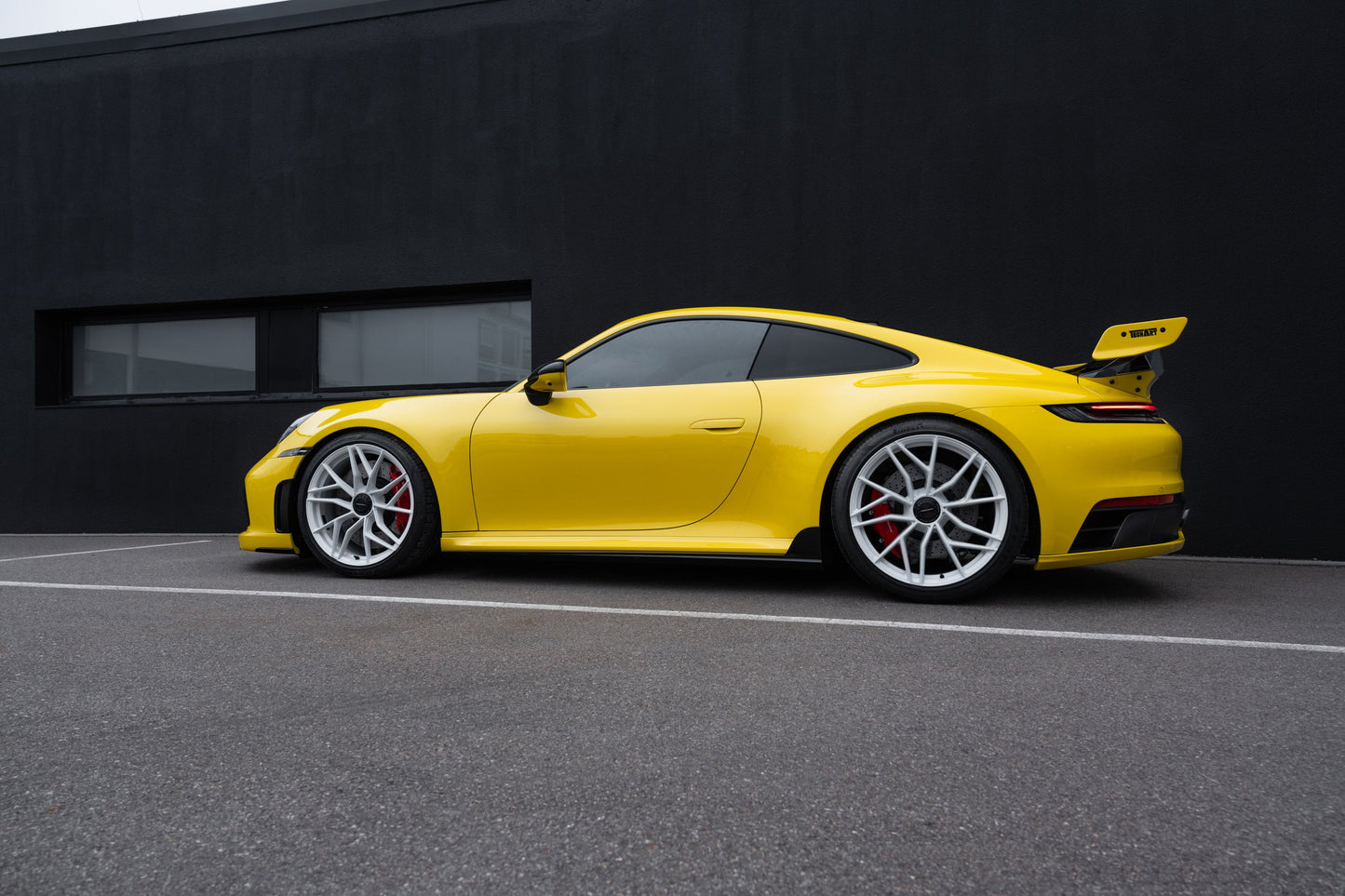 Taloneras Techart para Porsche 992 Carrera
